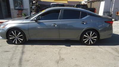 2021 Nissan Altima 2.5 SR   - Photo 7 - Van Nuys, CA 91405