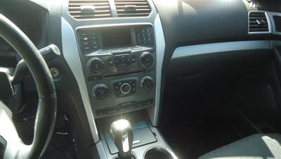 2015 Ford Explorer XLT   - Photo 24 - Van Nuys, CA 91405