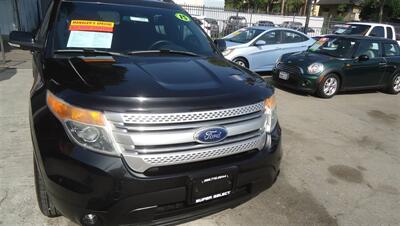2015 Ford Explorer XLT   - Photo 2 - Van Nuys, CA 91405
