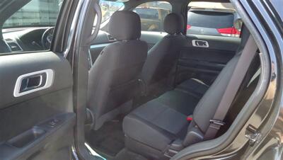 2015 Ford Explorer XLT   - Photo 18 - Van Nuys, CA 91405