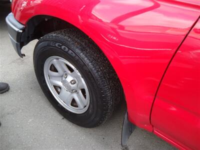 2004 Toyota Tacoma   - Photo 17 - Van Nuys, CA 91405