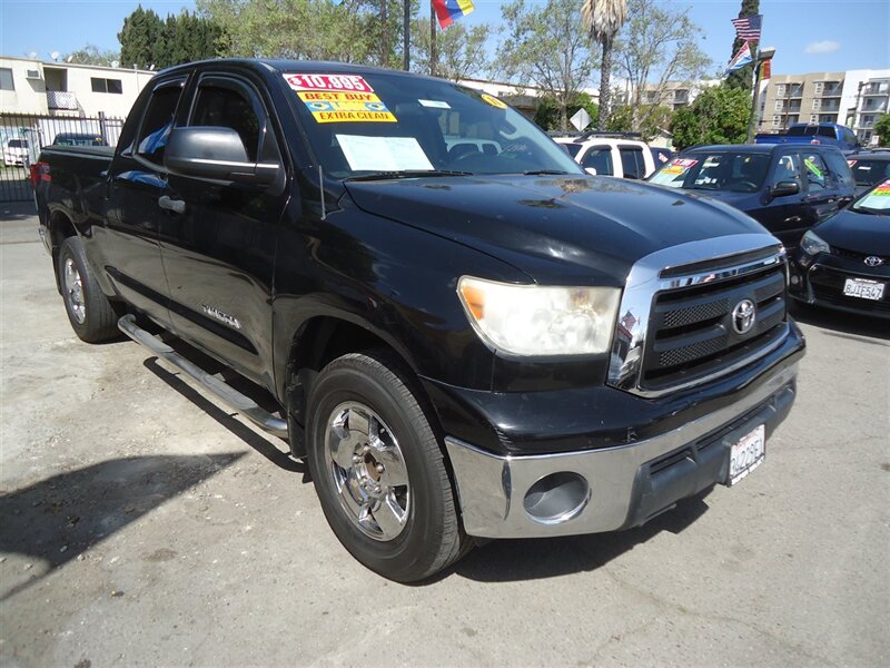 2011 Toyota Tundra Grade - Photo 1 - Van Nuys, CA 91405