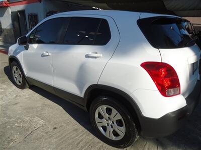 2016 Chevrolet Trax LS   - Photo 8 - Van Nuys, CA 91405