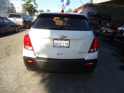 2016 Chevrolet Trax LS   - Photo 9 - Van Nuys, CA 91405
