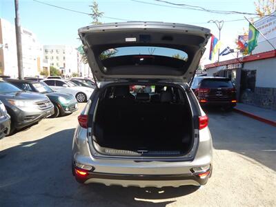 2020 Kia Sportage S - Photo 10 - Van Nuys, CA 91405