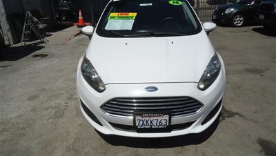 2016 Ford Fiesta SE - Photo 2 - Van Nuys, CA 91405