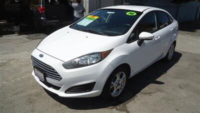 2016 Ford Fiesta SE - Photo 4 - Van Nuys, CA 91405
