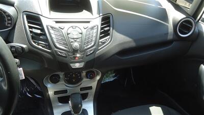 2016 Ford Fiesta SE - Photo 19 - Van Nuys, CA 91405