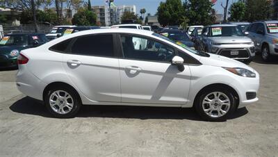 2016 Ford Fiesta SE - Photo 25 - Van Nuys, CA 91405