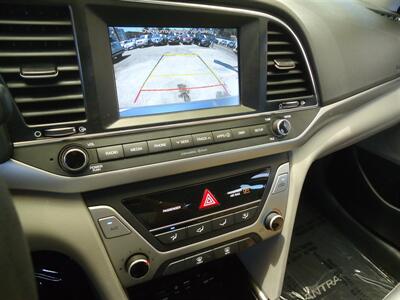 2018 Hyundai ELANTRA SEL   - Photo 17 - Van Nuys, CA 91405