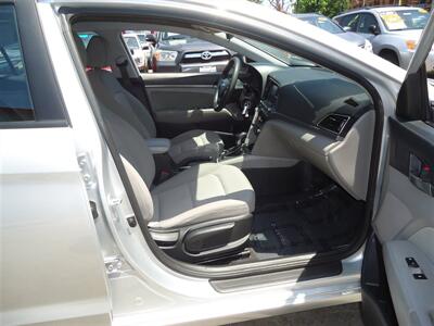 2018 Hyundai ELANTRA SEL   - Photo 12 - Van Nuys, CA 91405