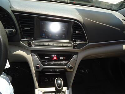 2018 Hyundai ELANTRA SEL   - Photo 14 - Van Nuys, CA 91405