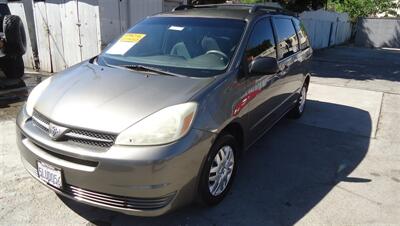 2005 Toyota Sienna LE 7 Passenger   - Photo 7 - Van Nuys, CA 91405