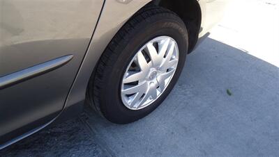 2005 Toyota Sienna LE 7 Passenger   - Photo 28 - Van Nuys, CA 91405