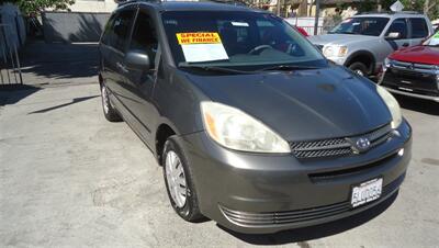 2005 Toyota Sienna LE 7 Passenger   - Photo 3 - Van Nuys, CA 91405