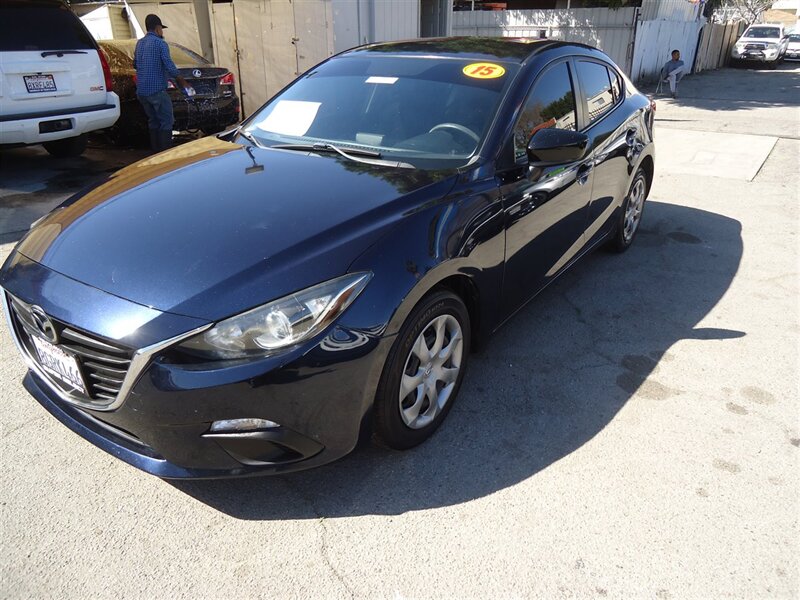 2015 Mazda Mazda3 i SV   - Photo 1 - Van Nuys, CA 91405