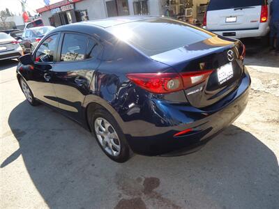 2015 Mazda Mazda3 i SV   - Photo 5 - Van Nuys, CA 91405