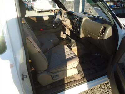 1996 Toyota Tacoma   - Photo 13 - Van Nuys, CA 91405