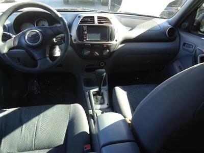 2003 Toyota RAV4   - Photo 15 - Van Nuys, CA 91405