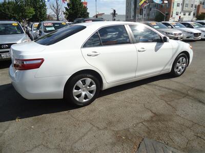 2007 Toyota Camry LE   - Photo 5 - Van Nuys, CA 91405