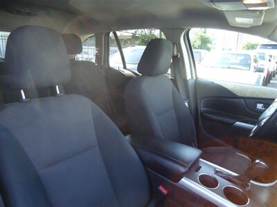 2011 Ford Edge SEL   - Photo 16 - Van Nuys, CA 91405