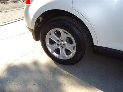 2011 Ford Edge SEL   - Photo 29 - Van Nuys, CA 91405