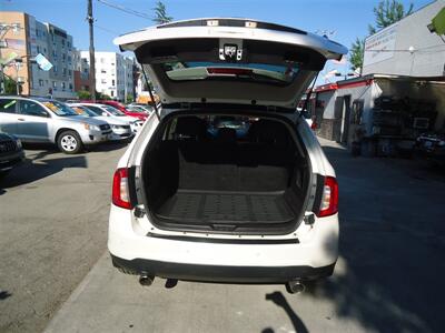 2011 Ford Edge SEL   - Photo 9 - Van Nuys, CA 91405