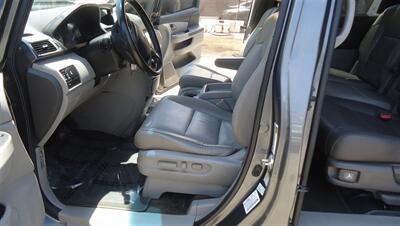 2012 Honda Odyssey EX-L   - Photo 18 - Van Nuys, CA 91405
