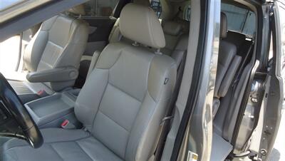 2012 Honda Odyssey EX-L   - Photo 19 - Van Nuys, CA 91405