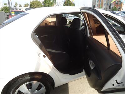 2008 Toyota Yaris   - Photo 12 - Van Nuys, CA 91405