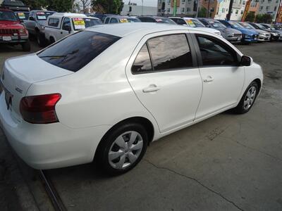 2008 Toyota Yaris   - Photo 3 - Van Nuys, CA 91405