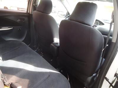 2008 Toyota Yaris   - Photo 11 - Van Nuys, CA 91405