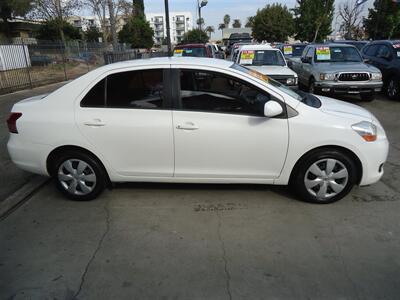 2008 Toyota Yaris   - Photo 2 - Van Nuys, CA 91405