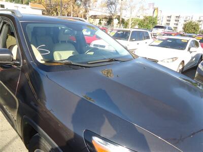 2015 Jeep Cherokee Limited   - Photo 2 - Van Nuys, CA 91405