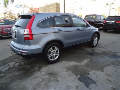 2010 Honda CR-V EX-L   - Photo 12 - Van Nuys, CA 91405