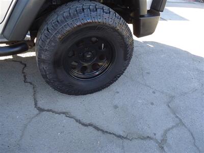 2011 Jeep Wrangler Sport   - Photo 22 - Van Nuys, CA 91405
