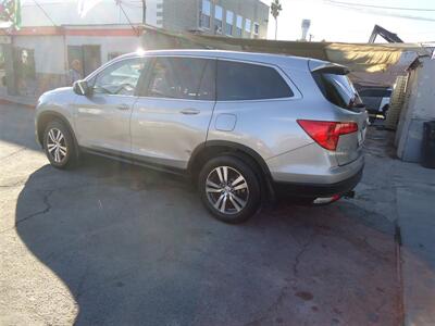 2016 Honda Pilot EX   - Photo 8 - Van Nuys, CA 91405