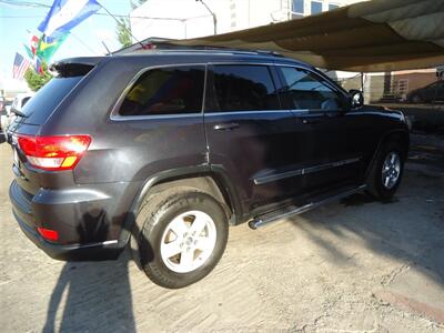 2013 Jeep Grand Cherokee Laredo   - Photo 4 - Van Nuys, CA 91405