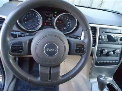 2013 Jeep Grand Cherokee Laredo   - Photo 18 - Van Nuys, CA 91405
