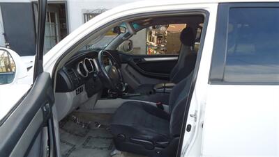 2004 Toyota 4Runner Sport Edition   - Photo 21 - Van Nuys, CA 91405