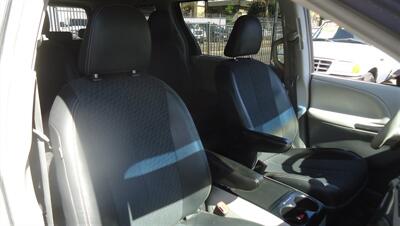2014 Toyota Sienna SE 8-Passenger - Photo 17 - Van Nuys, CA 91405