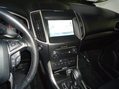 2016 Ford Edge SEL   - Photo 15 - Van Nuys, CA 91405