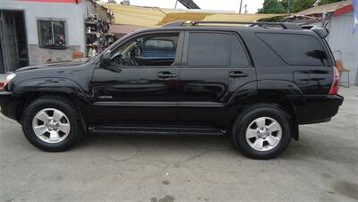 2005 Toyota 4Runner Limited - Photo 6 - Van Nuys, CA 91405