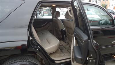 2005 Toyota 4Runner Limited - Photo 11 - Van Nuys, CA 91405