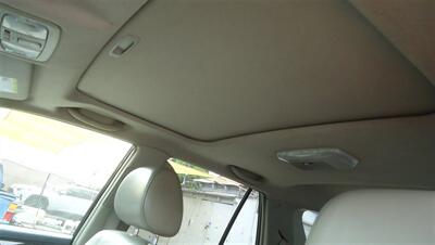 2005 Toyota 4Runner Limited - Photo 20 - Van Nuys, CA 91405