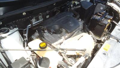 2015 Toyota RAV4 XLE - Photo 25 - Van Nuys, CA 91405