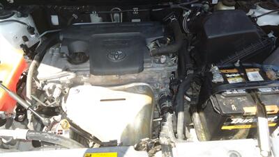 2015 Toyota RAV4 XLE - Photo 26 - Van Nuys, CA 91405