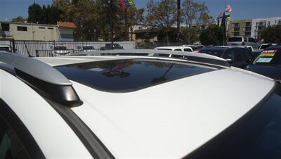 2015 Toyota RAV4 XLE - Photo 16 - Van Nuys, CA 91405