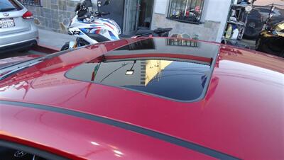 2013 Hyundai ELANTRA Limited   - Photo 10 - Van Nuys, CA 91405