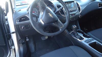 2017 Chevrolet Cruze LT Auto   - Photo 19 - Van Nuys, CA 91405